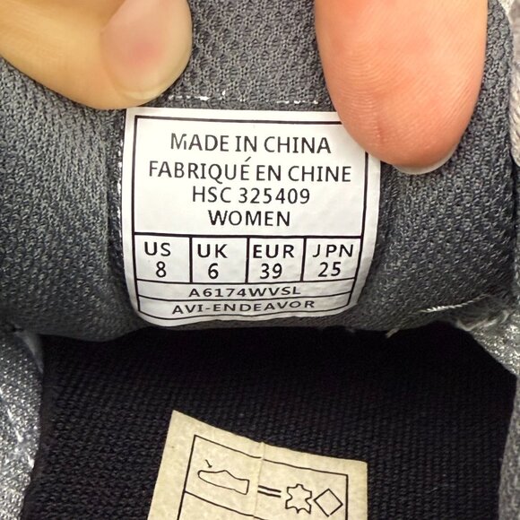 ✅Avia Womens Athletic Running Shoes Sz 8 Gray Mesh Lightweight Supportive Soles - Picture 2 of 11